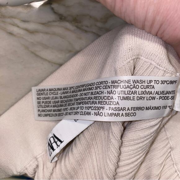 Zara Off-White Gray Cream Ribbed Midi Pencil Skirt Iridescent Buttons Medium - Picture 9 of 9